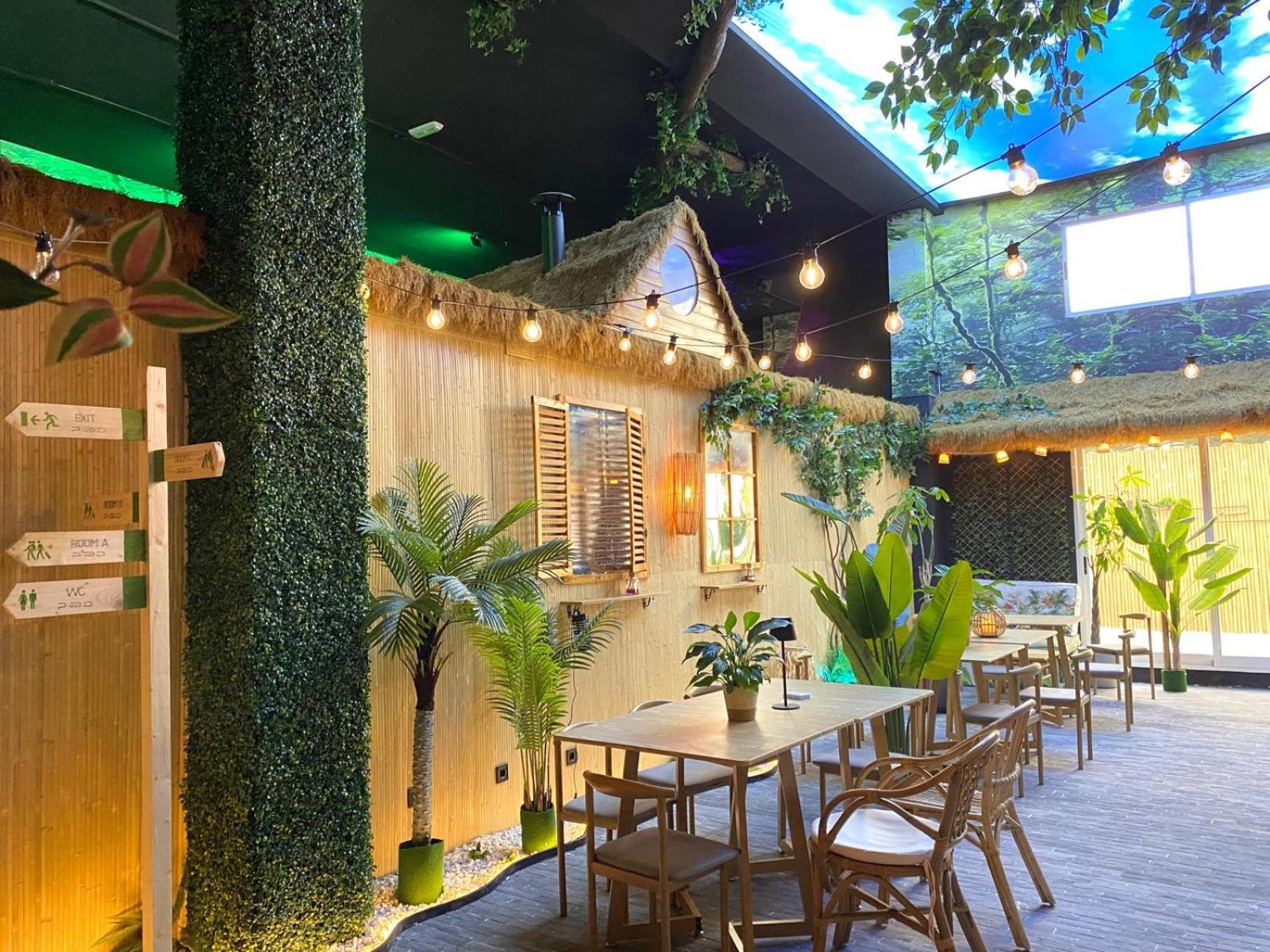The Pod Suite Hostel Village Βαλένθια Εξωτερικό φωτογραφία