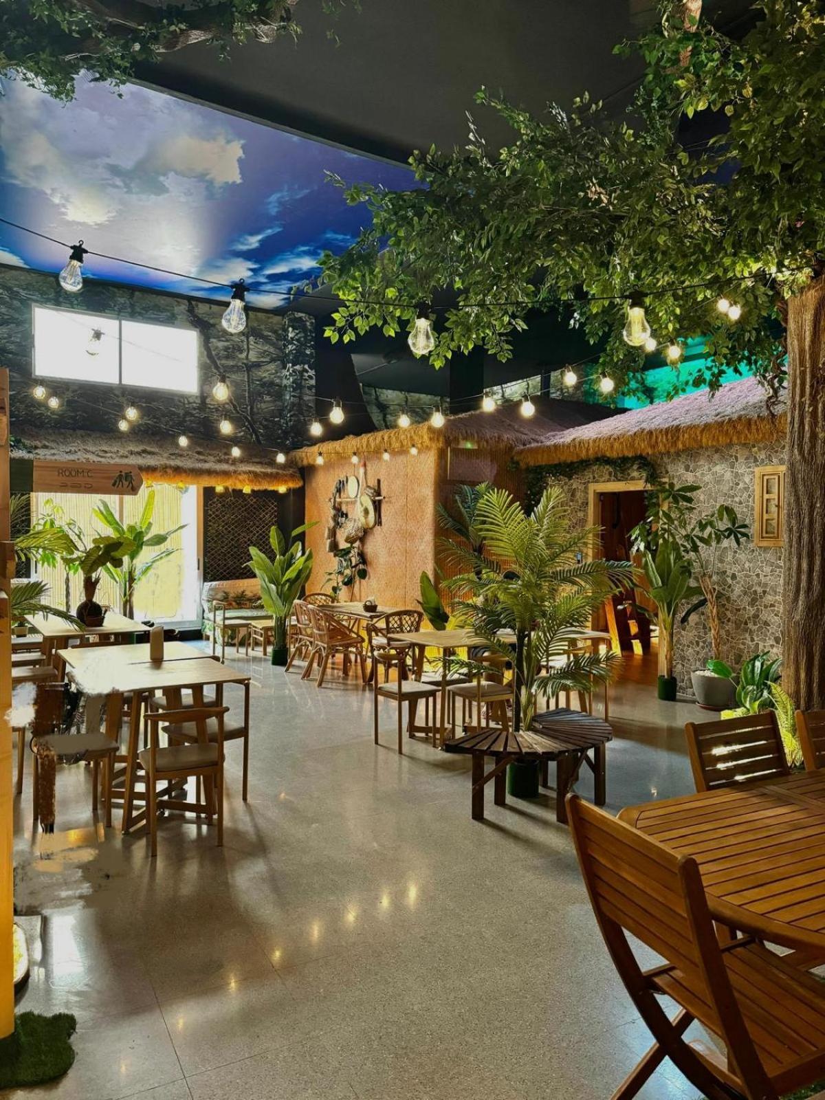 The Pod Suite Hostel Village Βαλένθια Εξωτερικό φωτογραφία