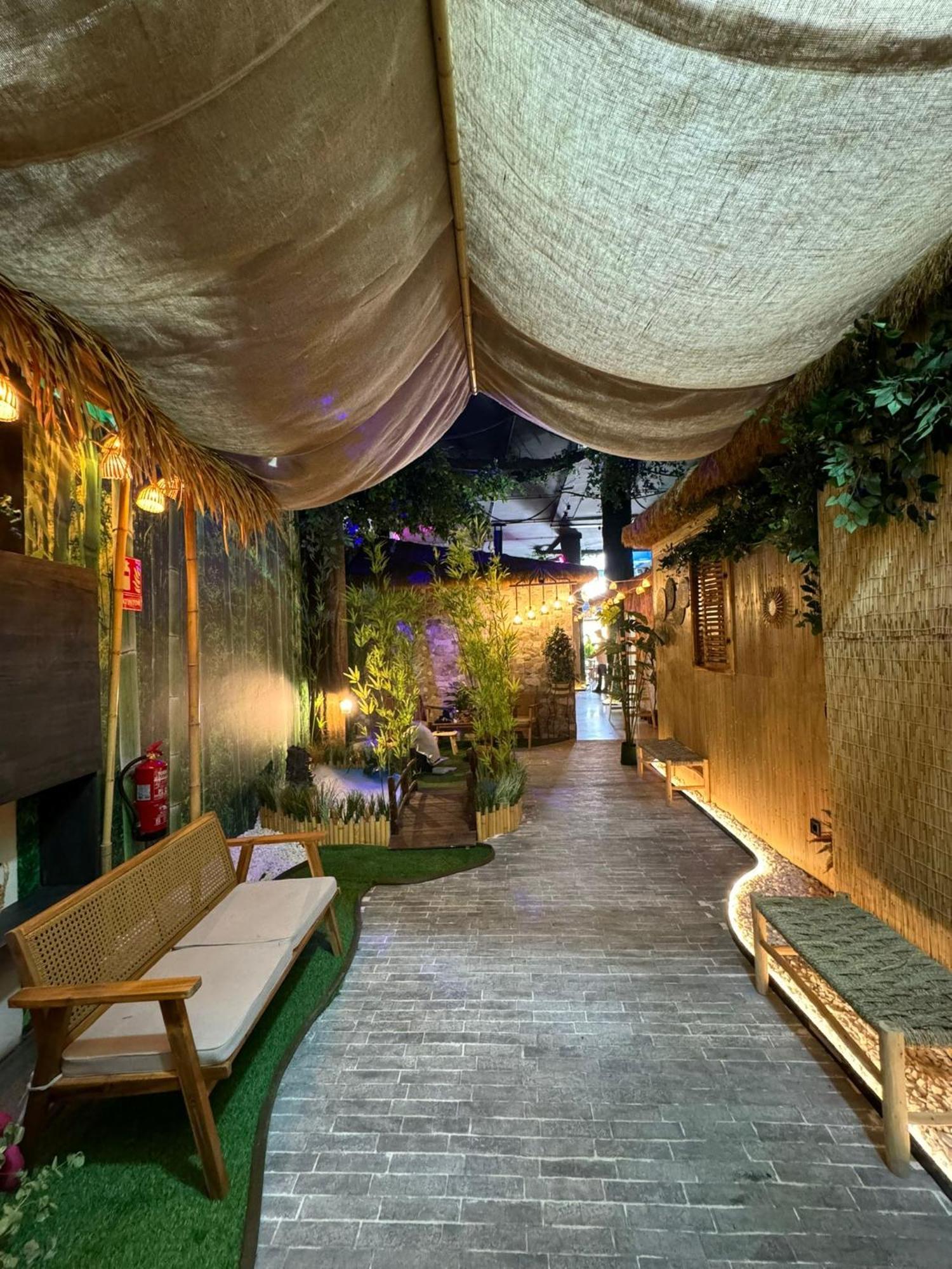 The Pod Suite Hostel Village Βαλένθια Εξωτερικό φωτογραφία