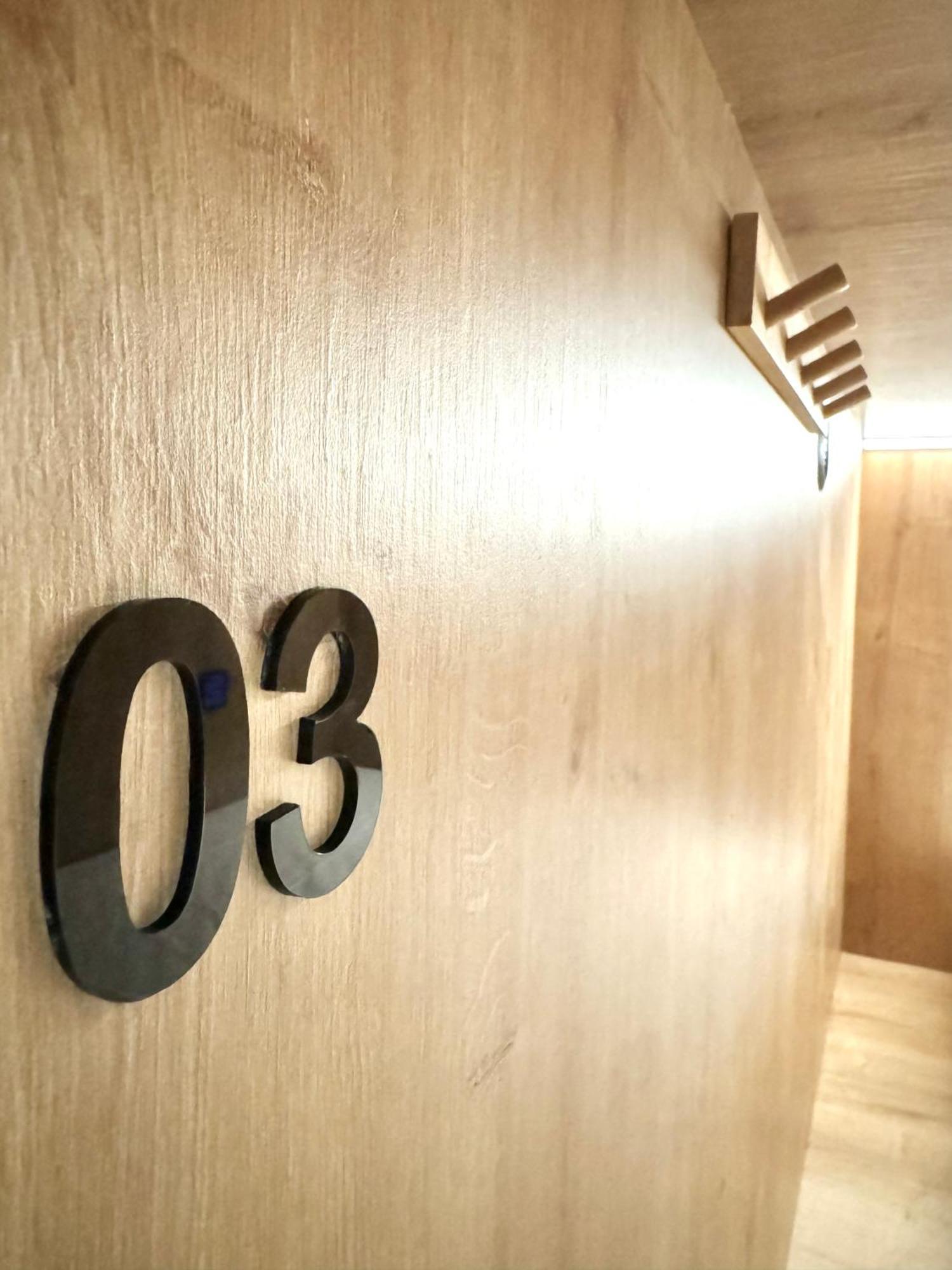 The Pod Suite Hostel Village Βαλένθια Εξωτερικό φωτογραφία